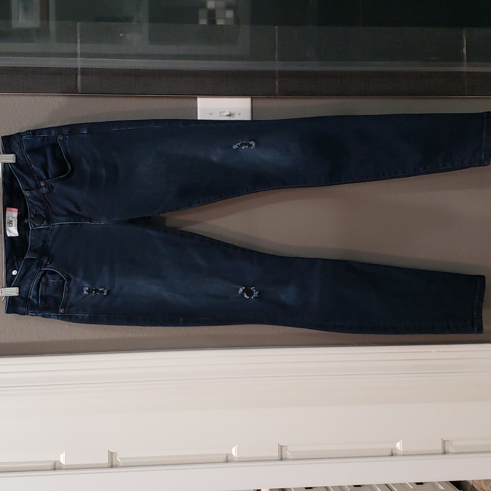 Cabi Dusk Deconstructed Skinny Jean